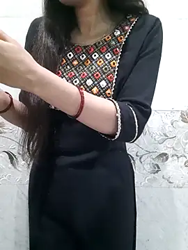 Aarti-kumri online show from February 19, 6:04 pm