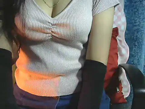 sheetal-sheetal95 online show from November 29, 4:43 pm