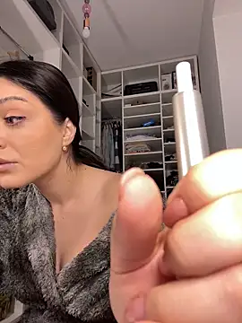 Lexi Storm online show from March 2, 7:15 am