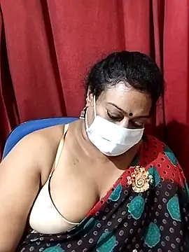 Snapshot of surekha-30 chatting on February 4, 6:25 pm surekha-30 online show from February 4, 6:25 pm