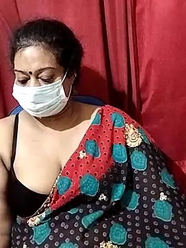 Snapshot of surekha-30 chatting on February 12, 5:19 pm surekha-30 online show from February 12, 5:19 pm