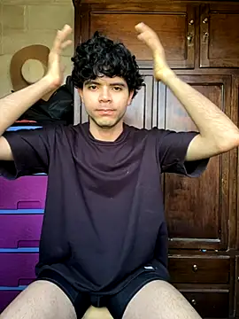 Axel-Mejia online show from November 1, 2:08 pm