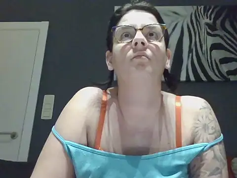 hottyFcup online show from January 15, 7:17 pm