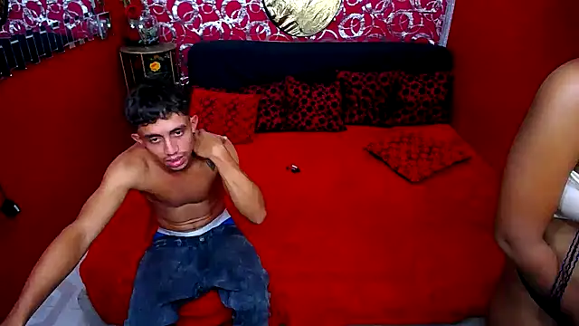 Snapshot of GABOPEIN chatting on November 8, 7:23 pm GABOPEIN online show from November 8, 7:23 pm