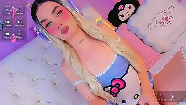 Snapshot of Cattleya_White_ll chatting on December 20, 9:11 pm Cattleya White ll online show from December 20, 9:11 pm