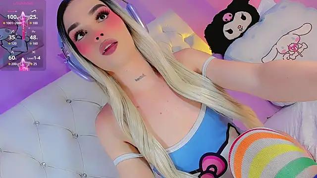 Snapshot of Cattleya_White_ll chatting on February 17, 9:21 pm Cattleya White ll online show from February 17, 9:21 pm