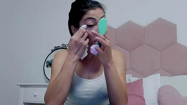 LadyLiia online show from January 17, 5:00 am