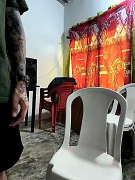 giannis090 online show from November 30, 8:35 pm