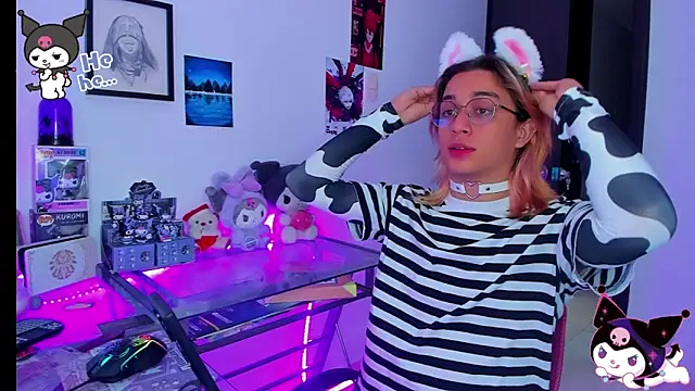 KeitaMoon online show from December 3, 1:53 pm