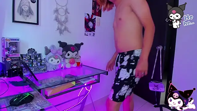 KeitaMoon online show from February 2, 6:39 pm