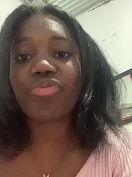 Snapshot of Annia_DH chatting on October 5, 5:28 am Annia DH online show from October 5, 5:28 am