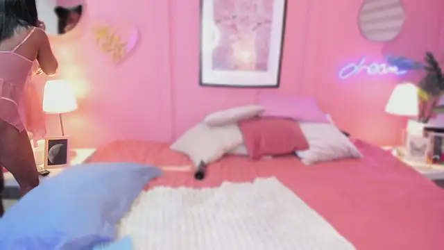 Snapshot of Annia_DH chatting on October 6, 7:55 pm Annia DH online show from October 6, 7:55 pm