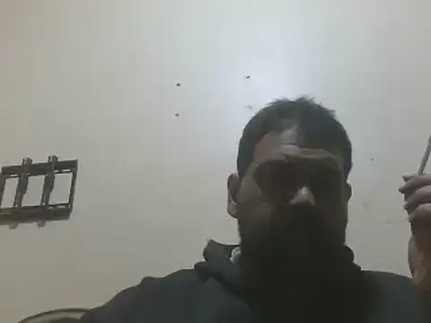 Snapshot of elpoop7305 chatting on February 3, 10:48 pm elpoop7305 online show from February 3, 10:48 pm