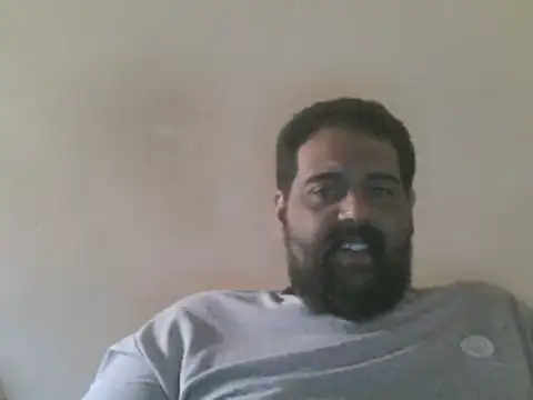 Snapshot of elpoop7305 chatting on February 13, 7:59 am elpoop7305 online show from February 13, 7:59 am