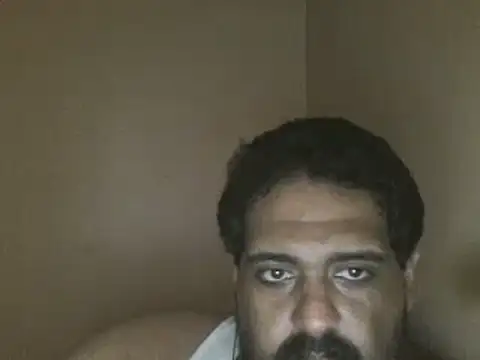 elpoop7305 online show from May 27, 7:27 am