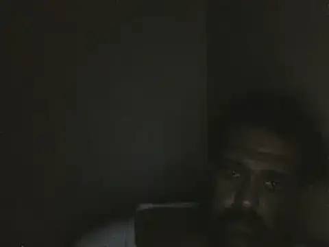elpoop7305 online show from May 27, 7:33 pm