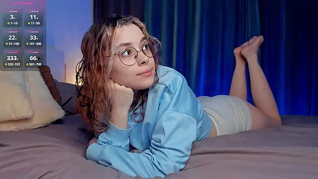 VedaSchulz online show from November 28, 6:54 pm