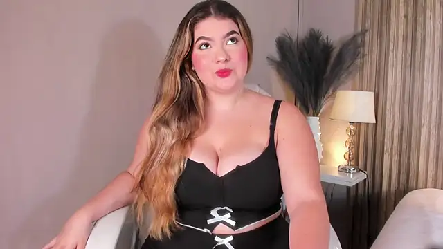 MiaVixen  online show from September 13, 4:34 am