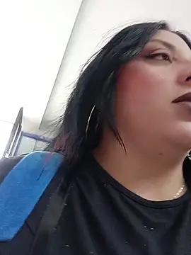 megan fox5 online show from November 8, 3:34 pm