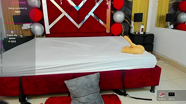 VioletRose as online show from March 3, 8:37 pm