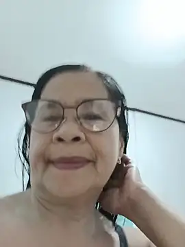Snapshot of Sweet-Lita50 chatting on July 11, 12:24 am Sweet-Lita50 online show from July 11, 12:24 am