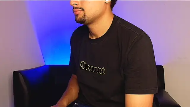 Snapshot of Deivy_gram chatting on July 21, 10:12 pm Deivy gram online show from July 21, 10:12 pm