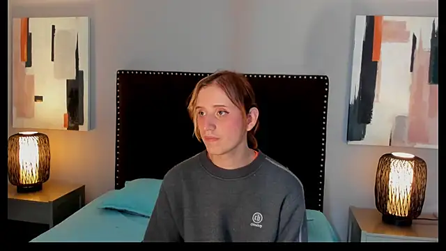 seraphine star online show from April 5, 2:09 am