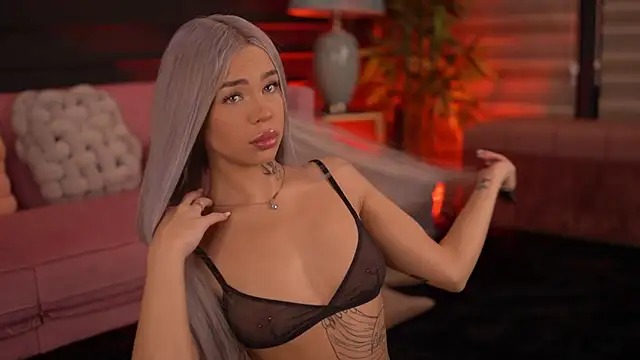 NickyBenz online show from November 1, 7:05 pm