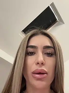 KaseyQuinn  online show from October 17, 8:50 am