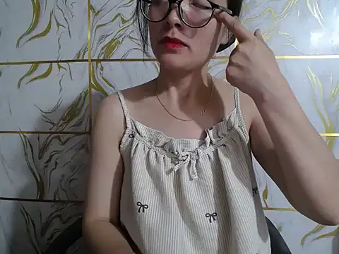 Lyzizi lovely09 online show from June 28, 7:47 am