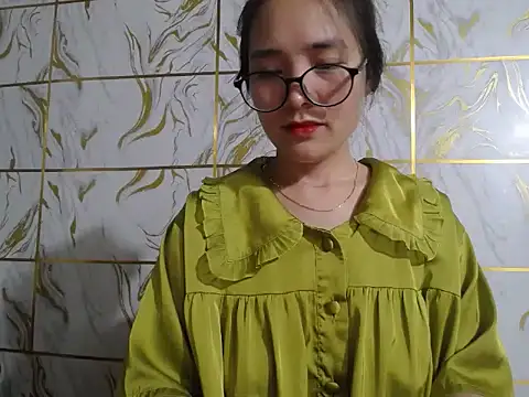 Lyzizi lovely09 online show from July 9, 2:32 pm