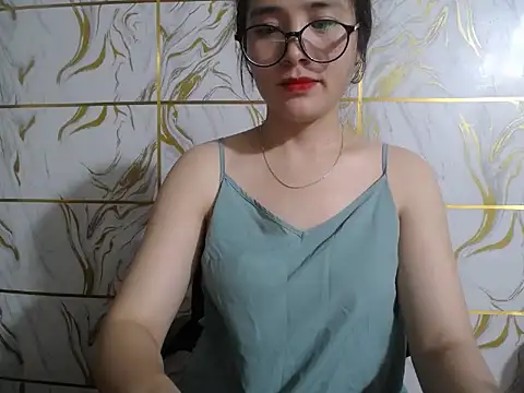 Lyzizi lovely09 online show from July 10, 7:12 am