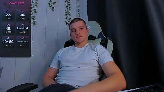 Your Claddagh online show from December 1, 2:33 pm