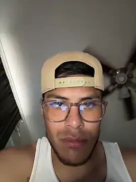 StrokingDaddy4 online show from September 29, 10:25 pm