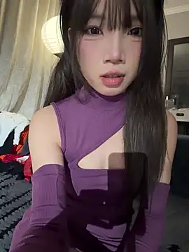 Snapshot of Yiyi-707 chatting on March 9, 11:47 am Yiyi-707 online show from March 9, 11:47 am