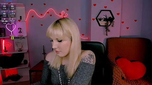 Snapshot of marta_smith chatting on March 12, 8:04 pm marta smith online show from March 12, 8:04 pm