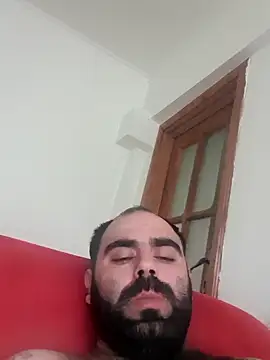 Snapshot of body02081 chatting on October 2, 1:40 pm body02081 online show from October 2, 1:40 pm