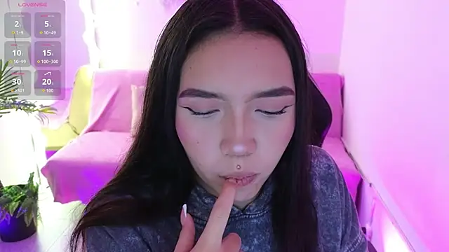 Ameliiaa tay online show from November 25, 11:43 am