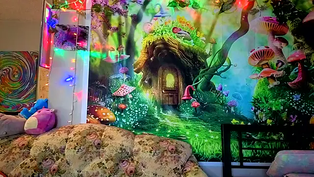 Snapshot of Princess__Kitty__ chatting on September 14, 6:29 pm Princess  Kitty   online show from September 14, 6:29 pm