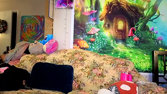 Snapshot of Princess__Kitty__ chatting on September 24, 11:52 pm Princess  Kitty   online show from September 24, 11:52 pm