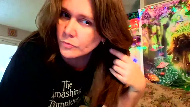 Snapshot of Princess__Kitty__ chatting on October 8, 6:27 pm Princess  Kitty   online show from October 8, 6:27 pm