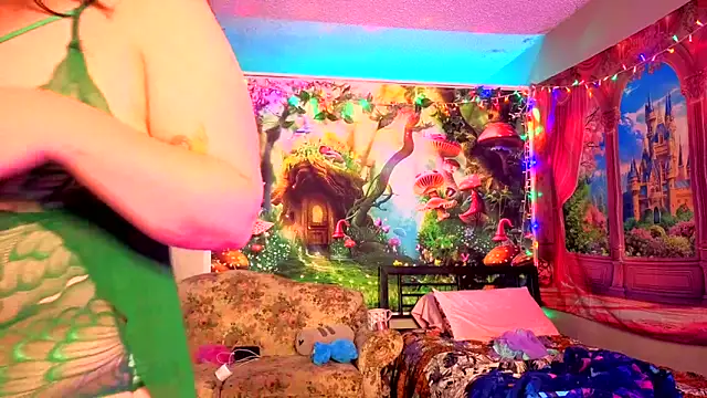 Snapshot of Princess__Kitty__ chatting on October 28, 3:58 pm Princess  Kitty   online show from October 28, 3:58 pm