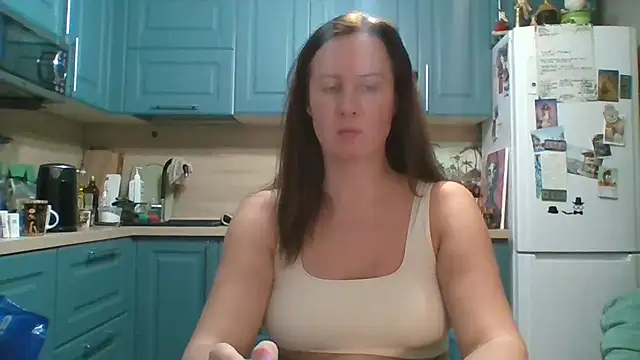 ALICAINWONDERLAND online show from March 12, 5:19 pm