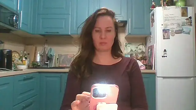 ALICAINWONDERLAND online show from April 17, 9:18 pm