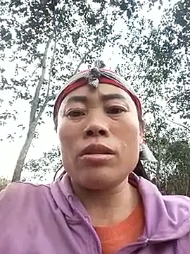 Snapshot of CoMay003 chatting on February 25, 6:56 am CoMay003 online show from February 25, 6:56 am