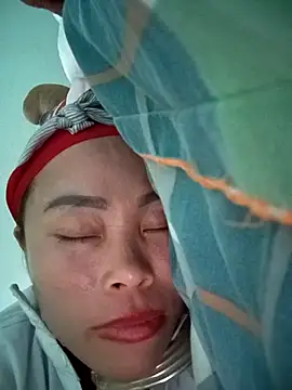 Snapshot of CoMay003 chatting on February 28, 10:16 am CoMay003 online show from February 28, 10:16 am