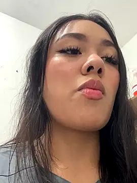 Snapshot of Mariaotalvaro chatting on October 29, 3:14 pm Mariaotalvaro online show from October 29, 3:14 pm