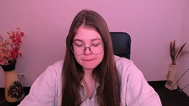 Snapshot of _Lovely_Mary chatting on October 16, 6:36 am  Lovely Mary online show from October 16, 6:36 am