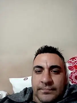 Snapshot of Gavo123 chatting on April 9, 9:31 pm Gavo123 online show from April 9, 9:31 pm