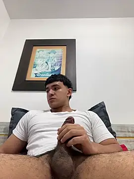 Snapshot of TysonAn chatting on November 7, 4:56 am TysonAn online show from November 7, 4:56 am